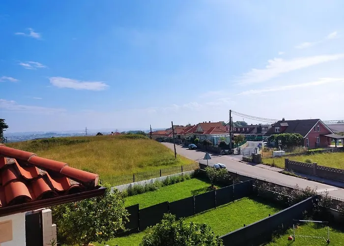Casa Carmina Y Nando, Cerca Santander Y Cabarceno Camargo
