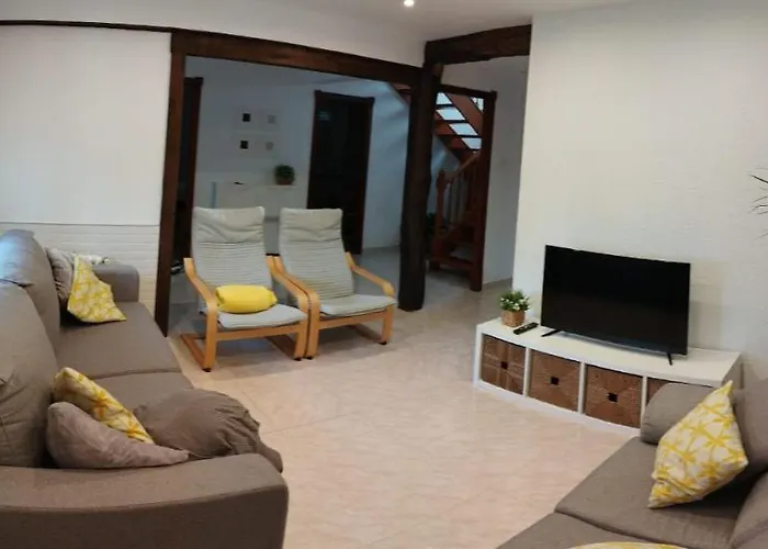 Gospodarstwo wiejskie Casa Carmina Y Nando, Cerca Santander Y Cabarceno Camargo