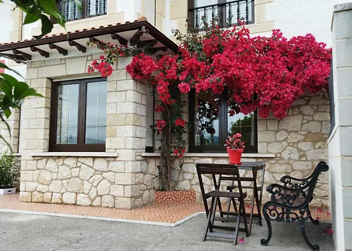 Casa Carmina Y Nando, Cerca Santander Y Cabarceno Casa di campagna *