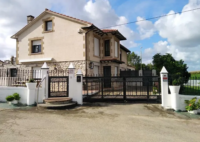 Casa di campagna Casa Carmina Y Nando, Cerca Santander Y Cabarceno Camargo
